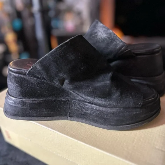 A.S.98 Rafe Wedge Suede Black Slide Sandals. NWOT🌻 Size 37 - Picture 7 of 11